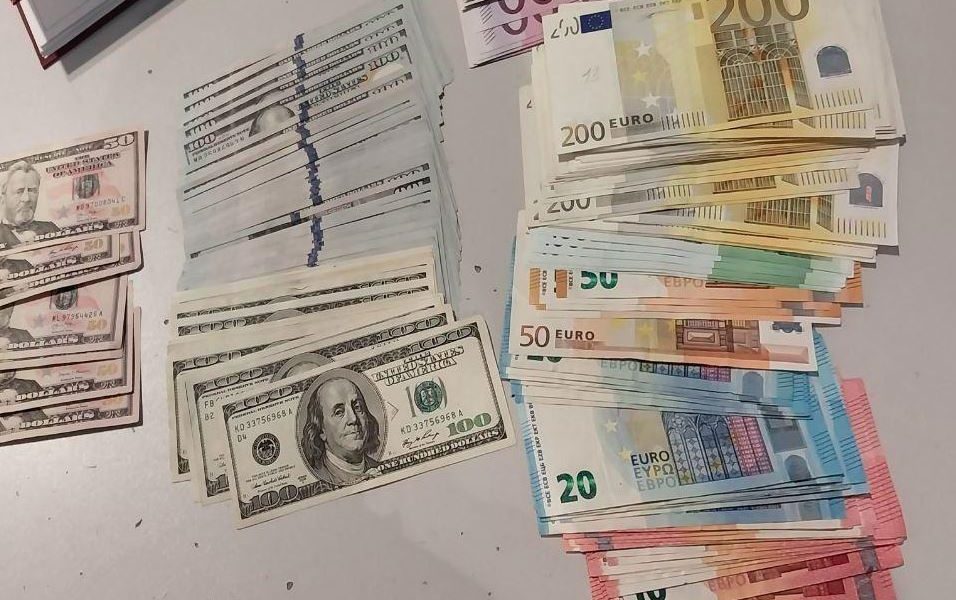 Cuantos euros cuesta un dolar